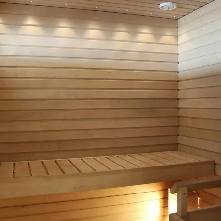 Spacious For 4 With Sauna Helsinki